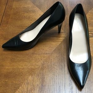 Cole Haan Black Leather Pump - Nike Air -Like New!